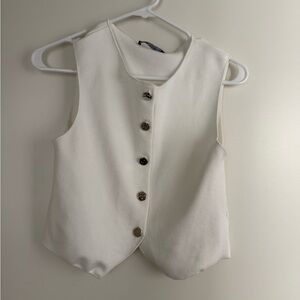 Zara White Sleeveless Button-Up Top